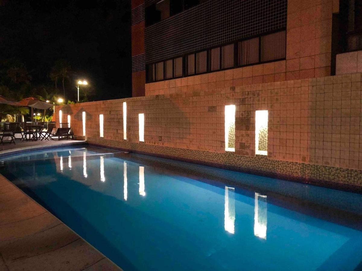 Apartamento Nautillus 109 - N-09: Ape Com Varanda E Piscina Na Jatiuca