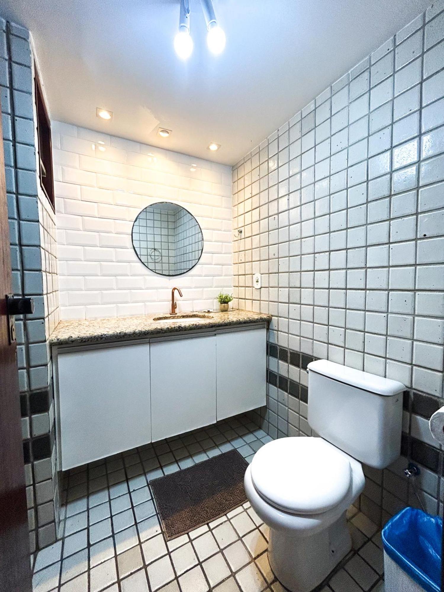 Apartamento Nautillus 109 - N-09: Ape Com Varanda E Piscina Na Jatiuca